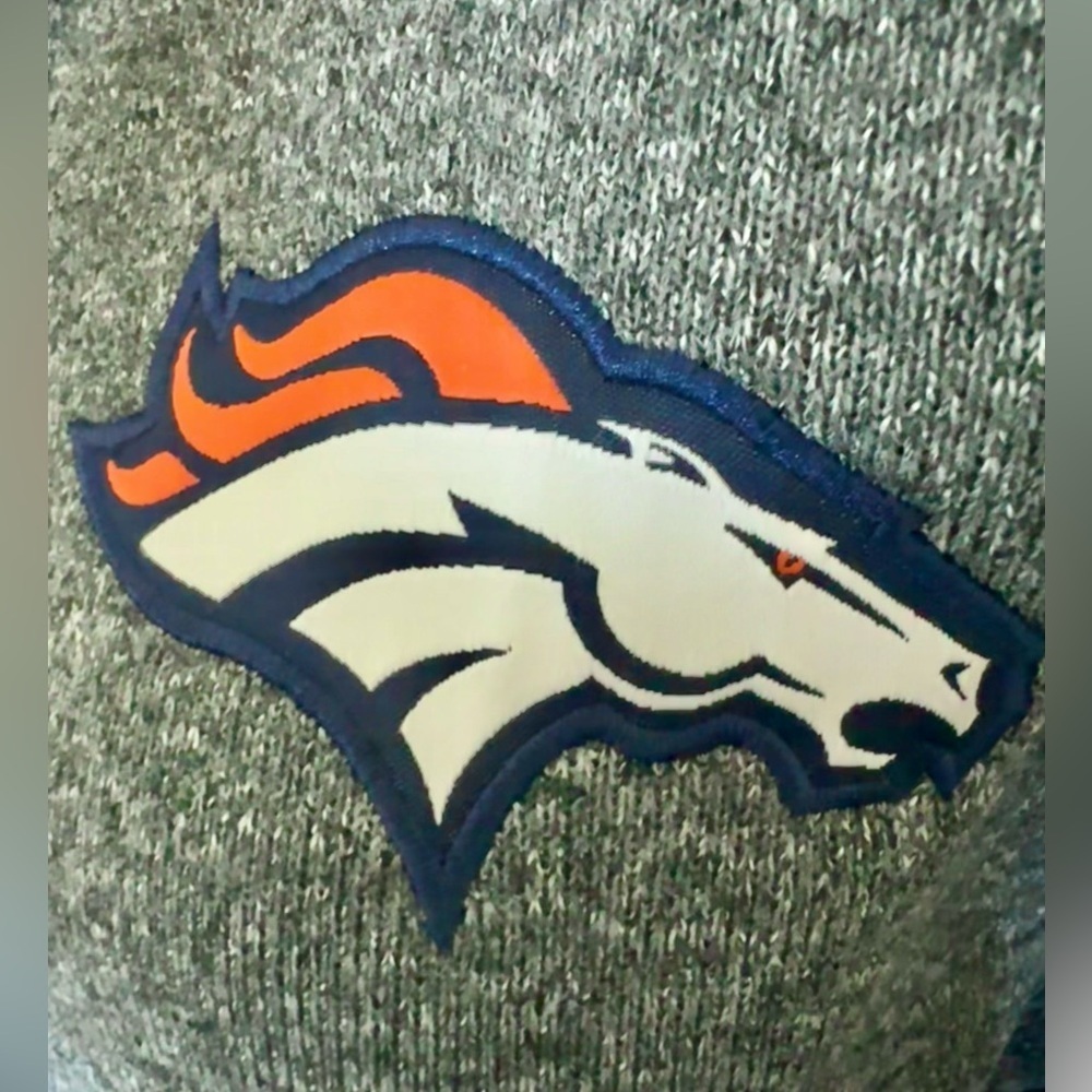 NWT NFL Team Apparel Denver Broncos Fleece Full Zip - size M - Picture 6 of 8